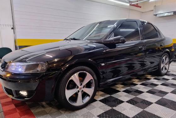 CHEVROLET VECTRA 2.0 MPFI COMFORT 8V GASOLINA 4P MANUAL